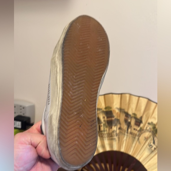 Golden Goose Superstar - Picture 10 of 16